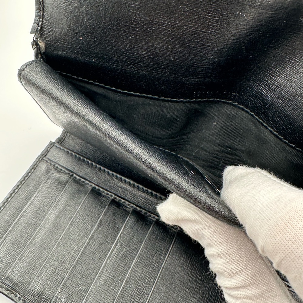 Gucci Long Tri Fold Wallet - Picture 10 of 15